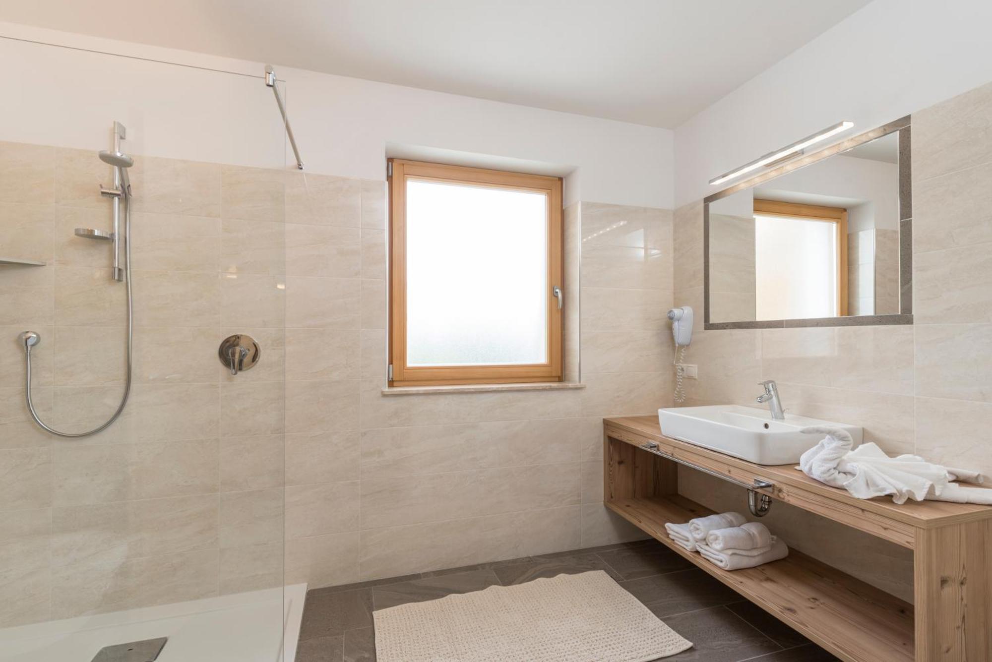 Hotel Schmiedhof Маранца Екстериор снимка