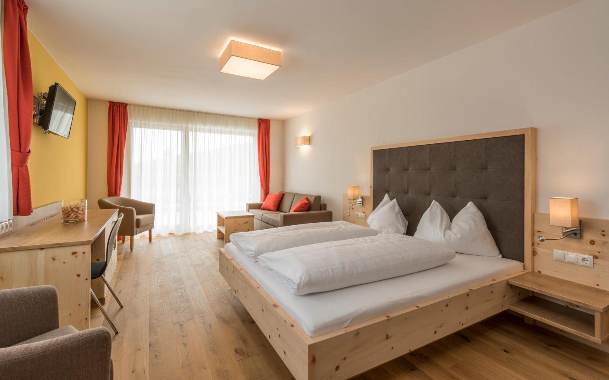 Hotel Schmiedhof Маранца Екстериор снимка